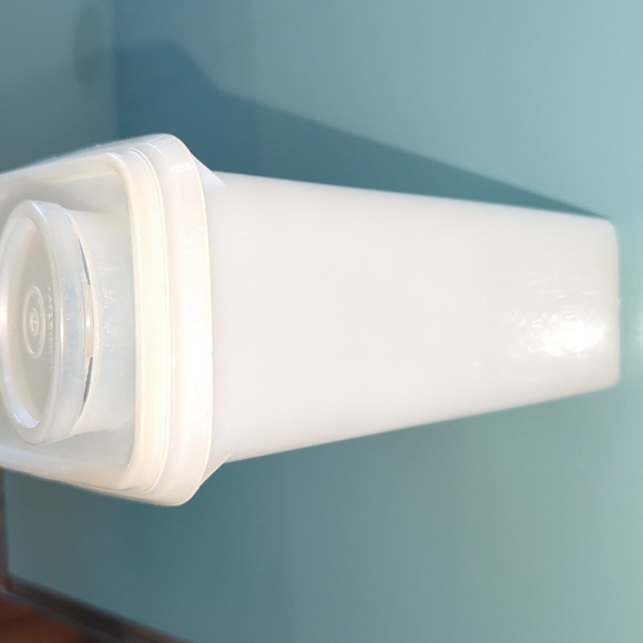 Vintage Tupperware Cereal and Dry Food Container #469-1 - Food Storage Plastic - Picture 6 of 10